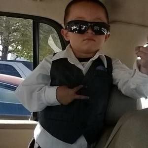 Meet your Posher, Juan ricardo osorio